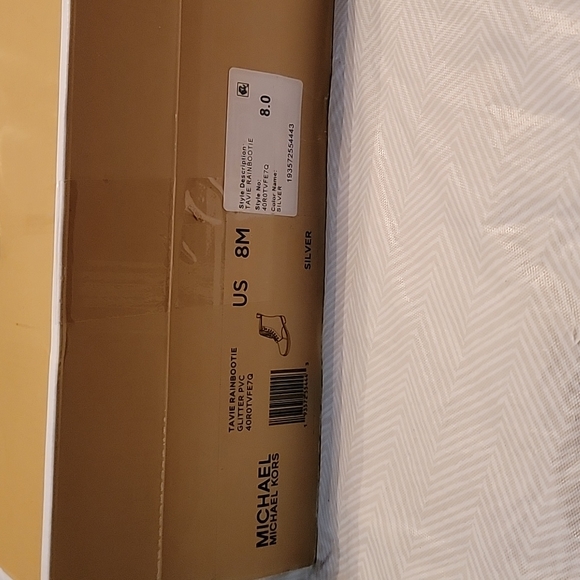 Michael Kors Silver Glitter Tavie Rainbootie Combat Boots Women's Size 8 NWT - Picture 7 of 11